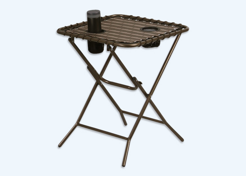 Folding table